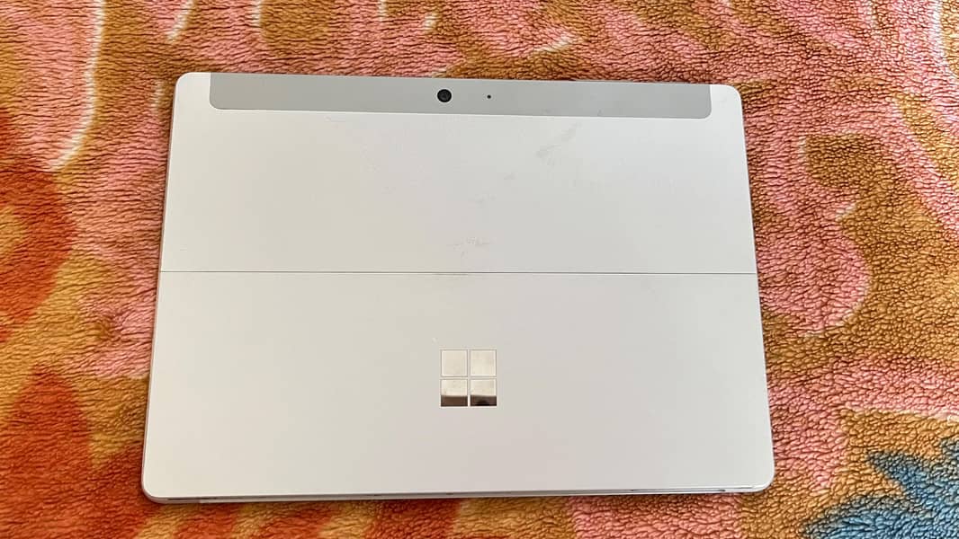 Microsoft Surface Go 1st Gen 1