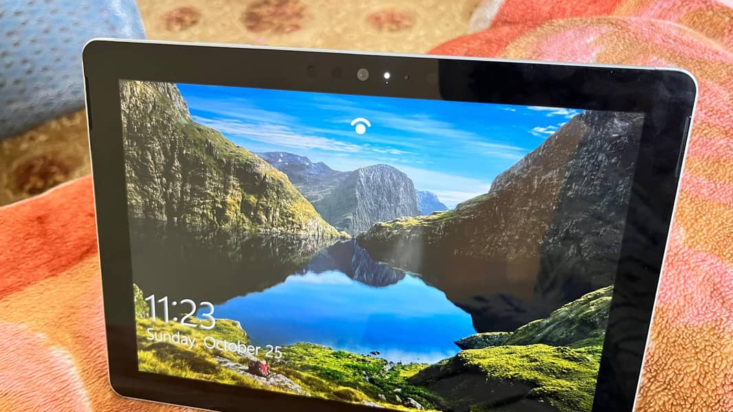 Microsoft Surface Go 1st Gen 4