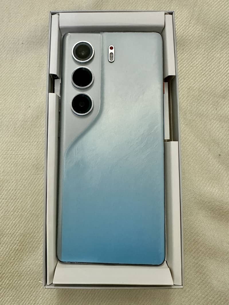 Tecno Camon 40 Pro 5