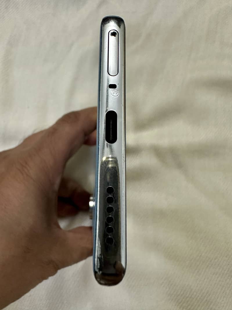 Tecno Camon 40 Pro 9