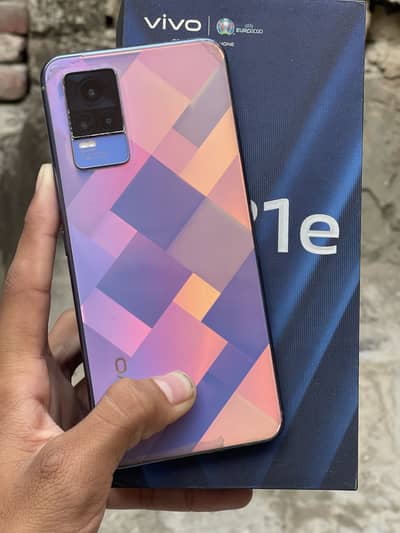 Vivo V21e
