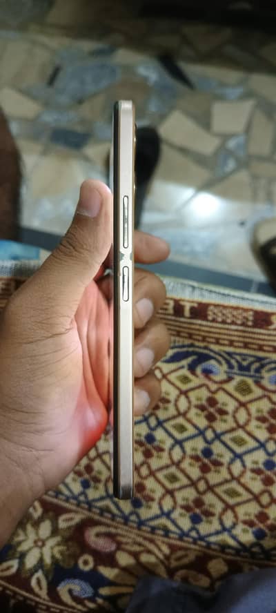 Vivo Y17s