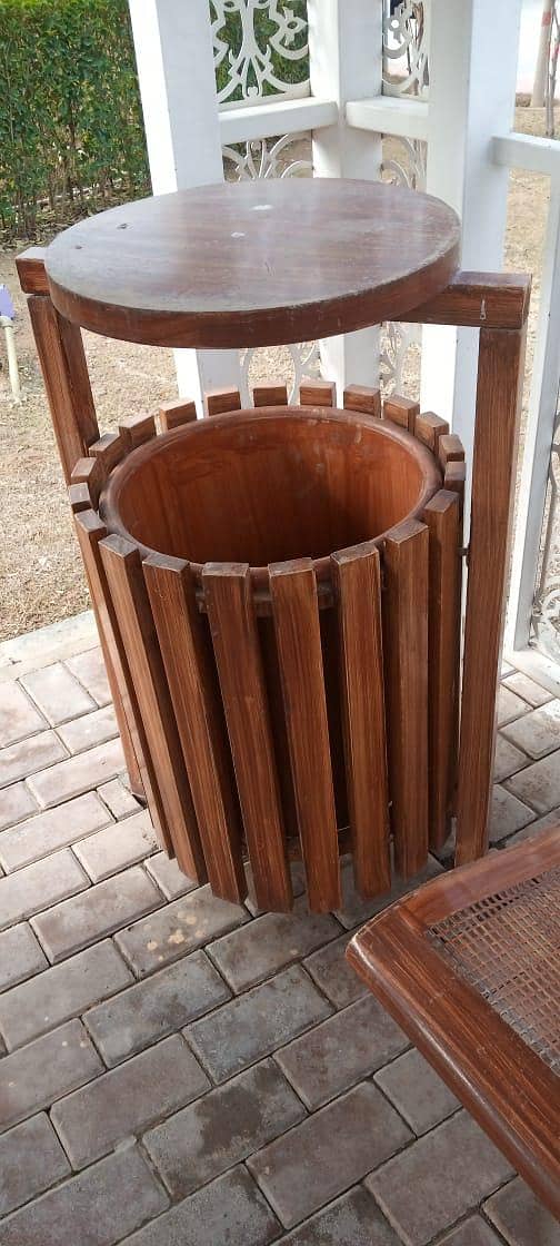 Dust Bins 5