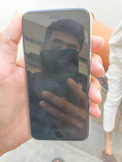 Apple iPhone SE