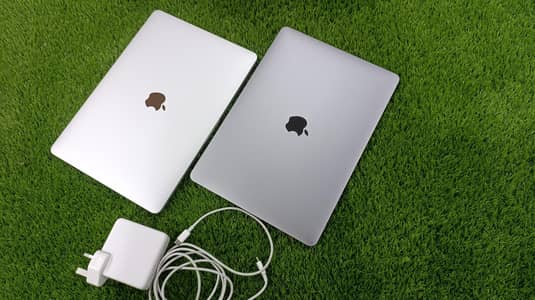 Macbook Pro 2020, 13 inch, Core i7, 32GB RAM, 512GB SSD