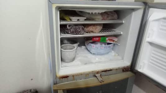 Dawlance fridge