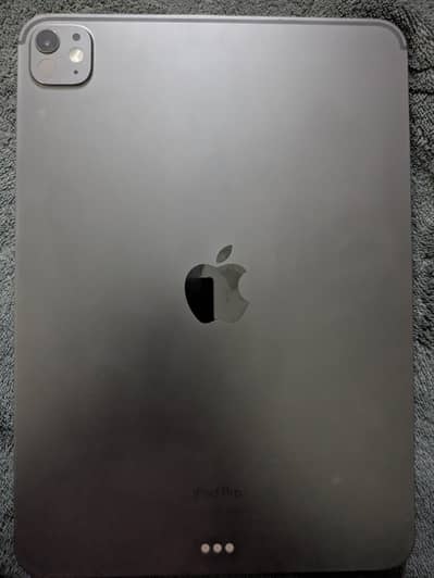i pad pro m4 11-inch with original box