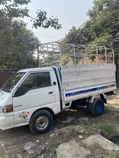 Hyundai shehzore 2000