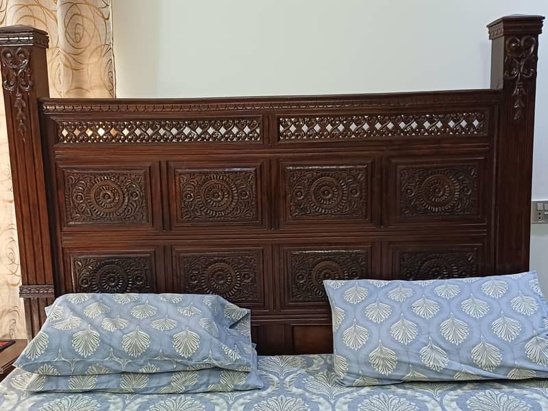 Complete Bedroom set including Side Rack 3