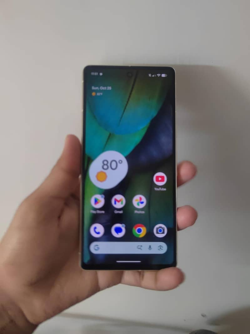 Google Pixel 7 4