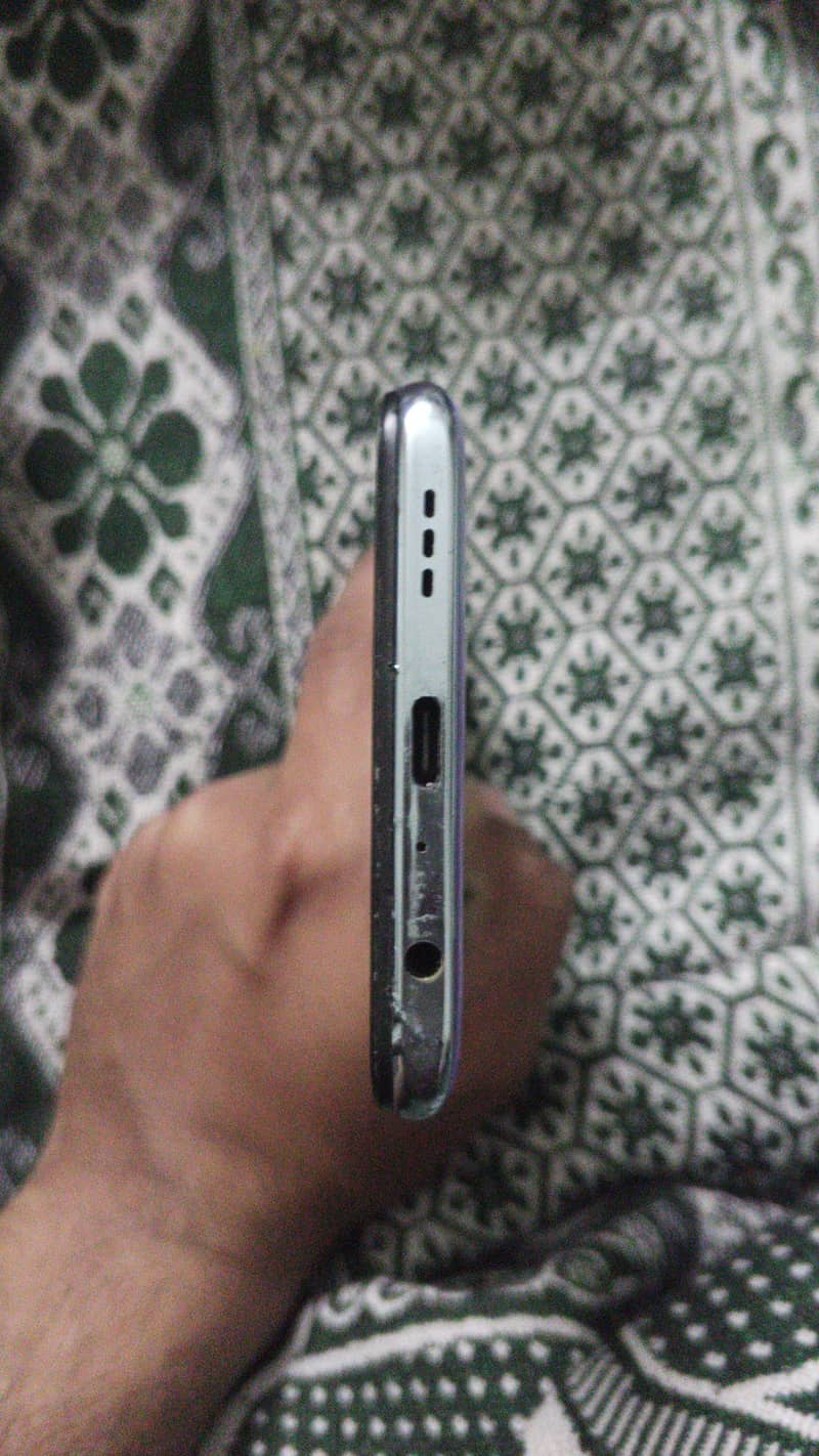 OPPO F15 5