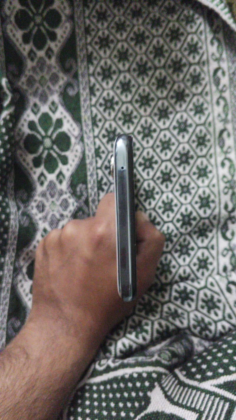 OPPO F15 6