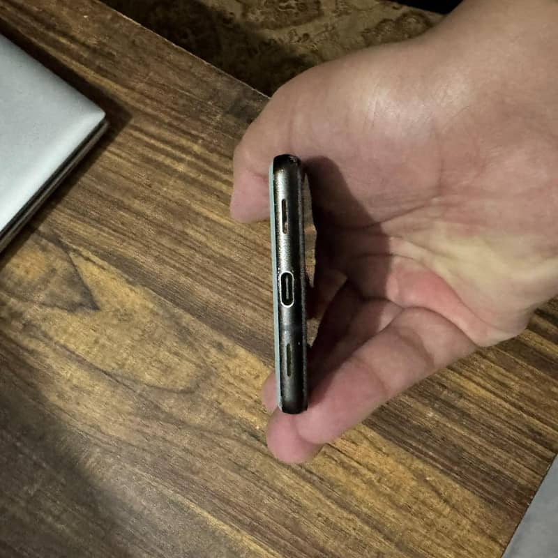 Google Pixel 6a 1