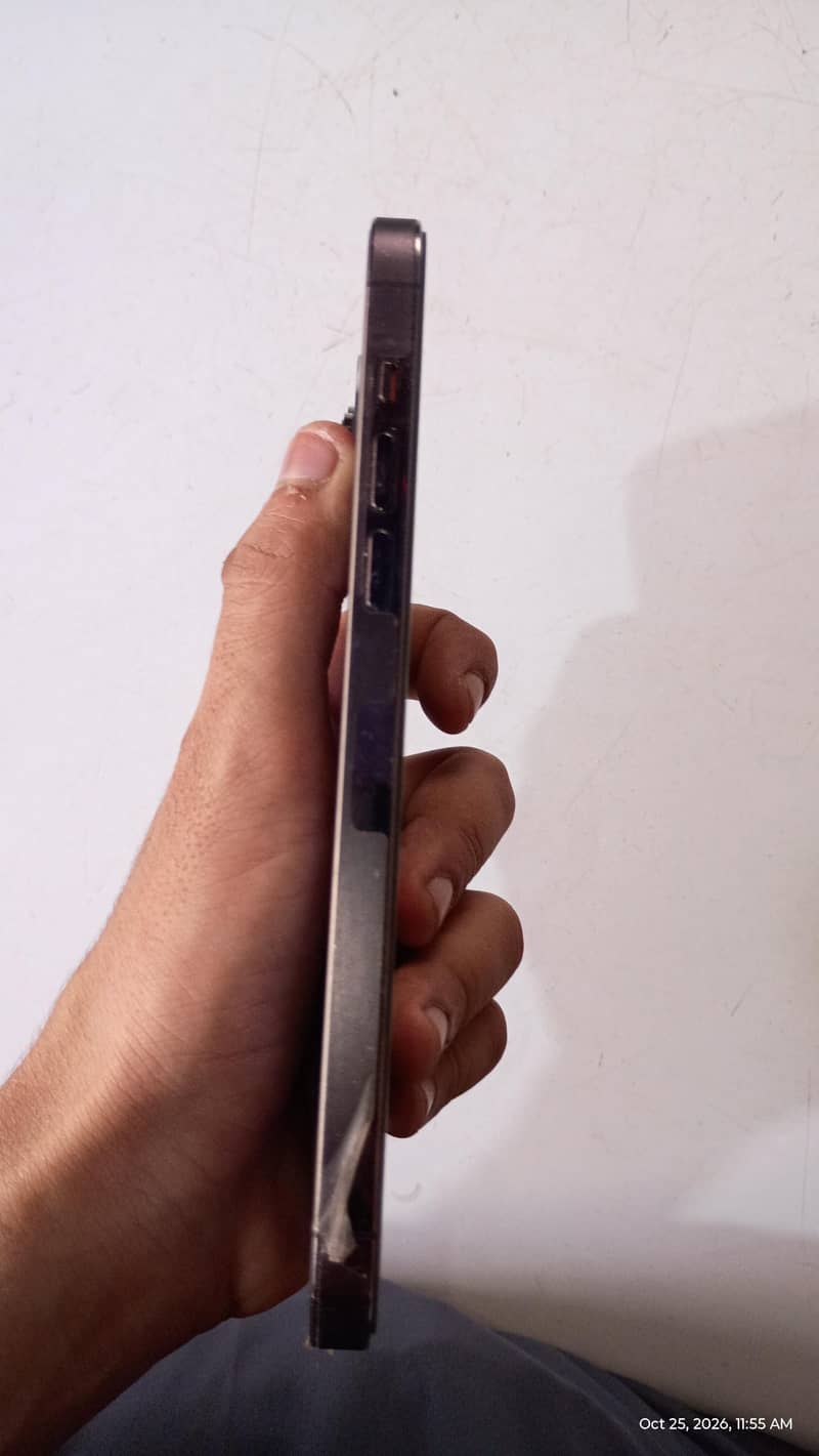 Apple iPhone 14 Pro Max 5