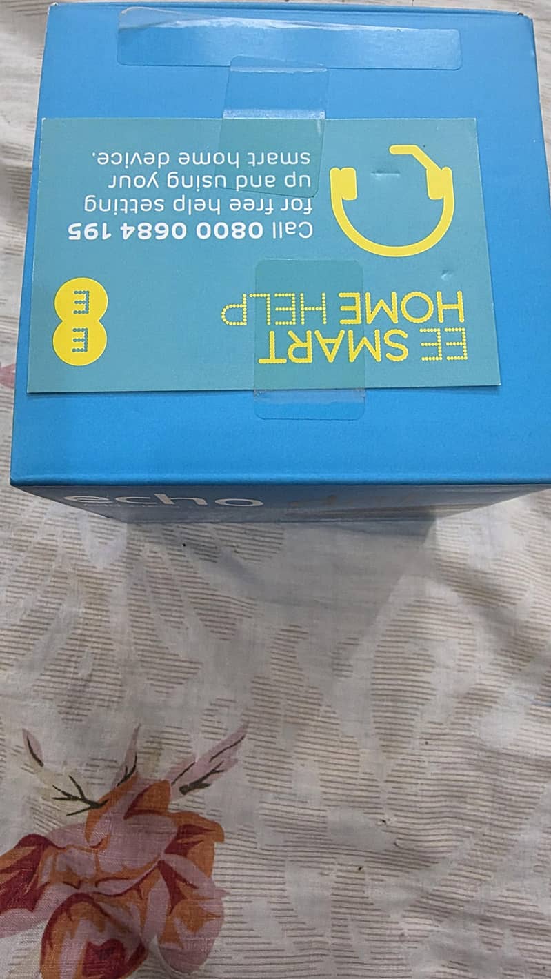 AMAZON Echo Dot (3rd Gen) Smart Speaker with Alexa 4