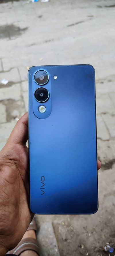 Vivo Y04