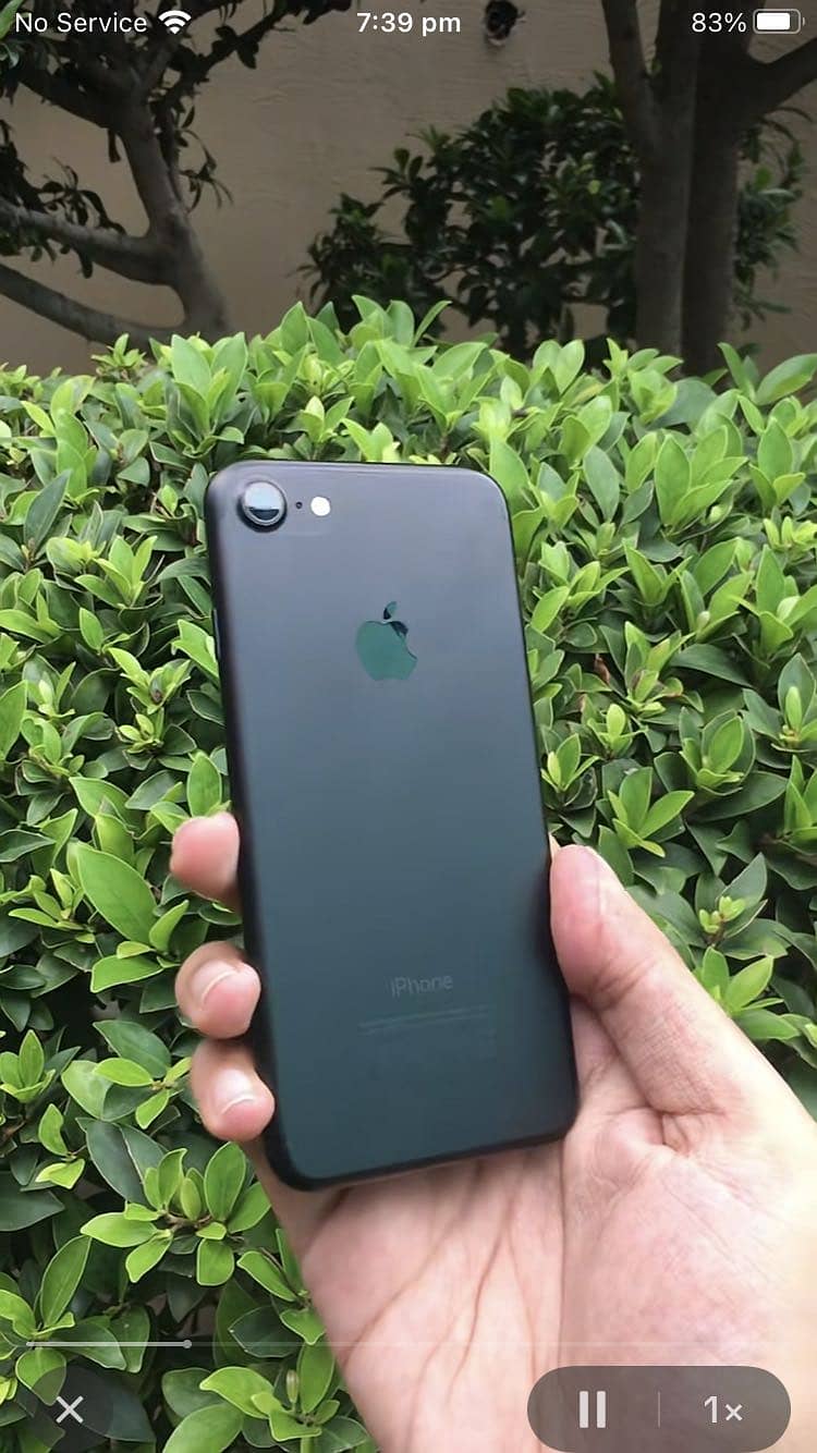 Apple iPhone 7 3