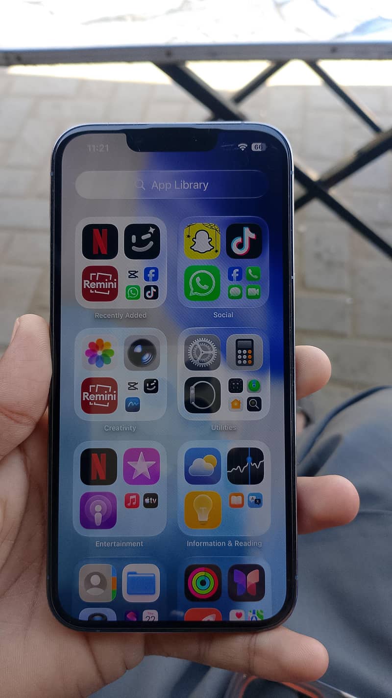 Apple iPhone 13 Pro 1