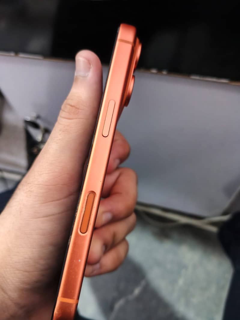 Apple iPhone 17 Pro 2