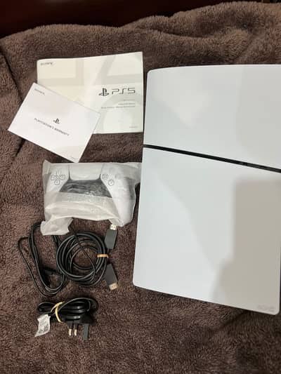 Sony PS5 Slim Digital Edition 825GB. Excellent Condition