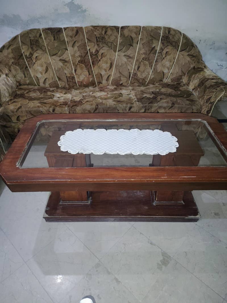 Sofa's with table 3