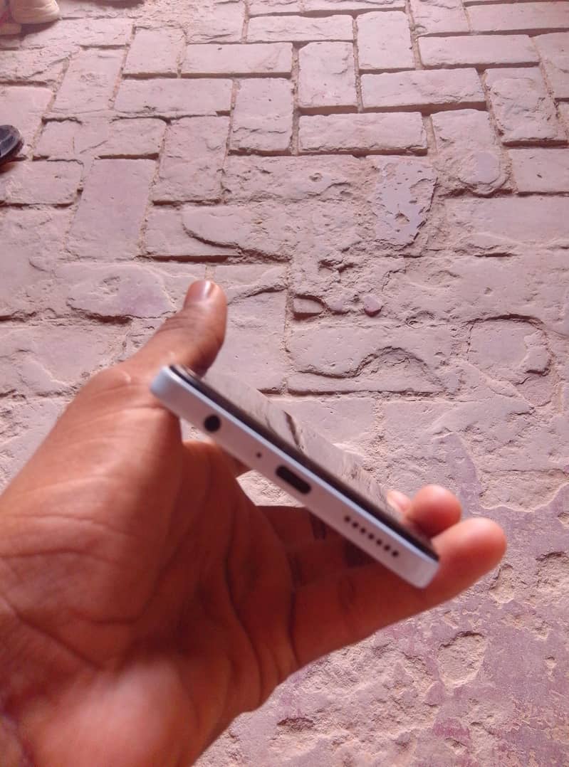 Tecno Camon 19 3