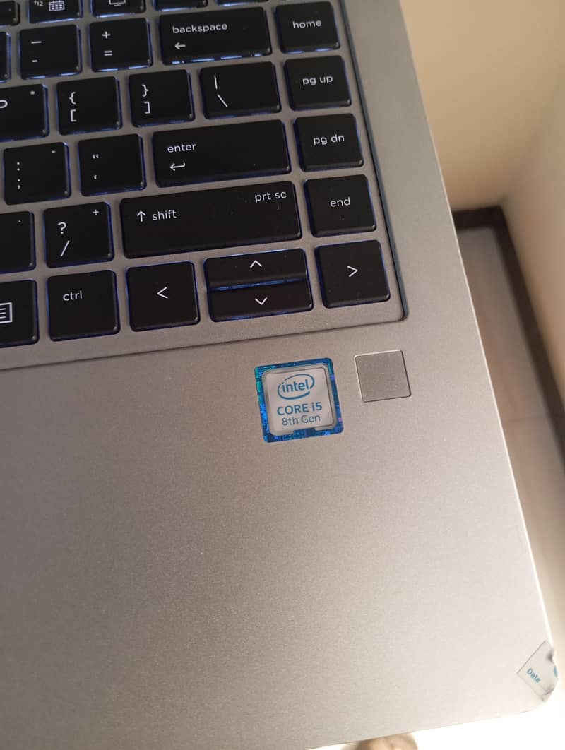 Hp core i5 8 generation touch screen 5