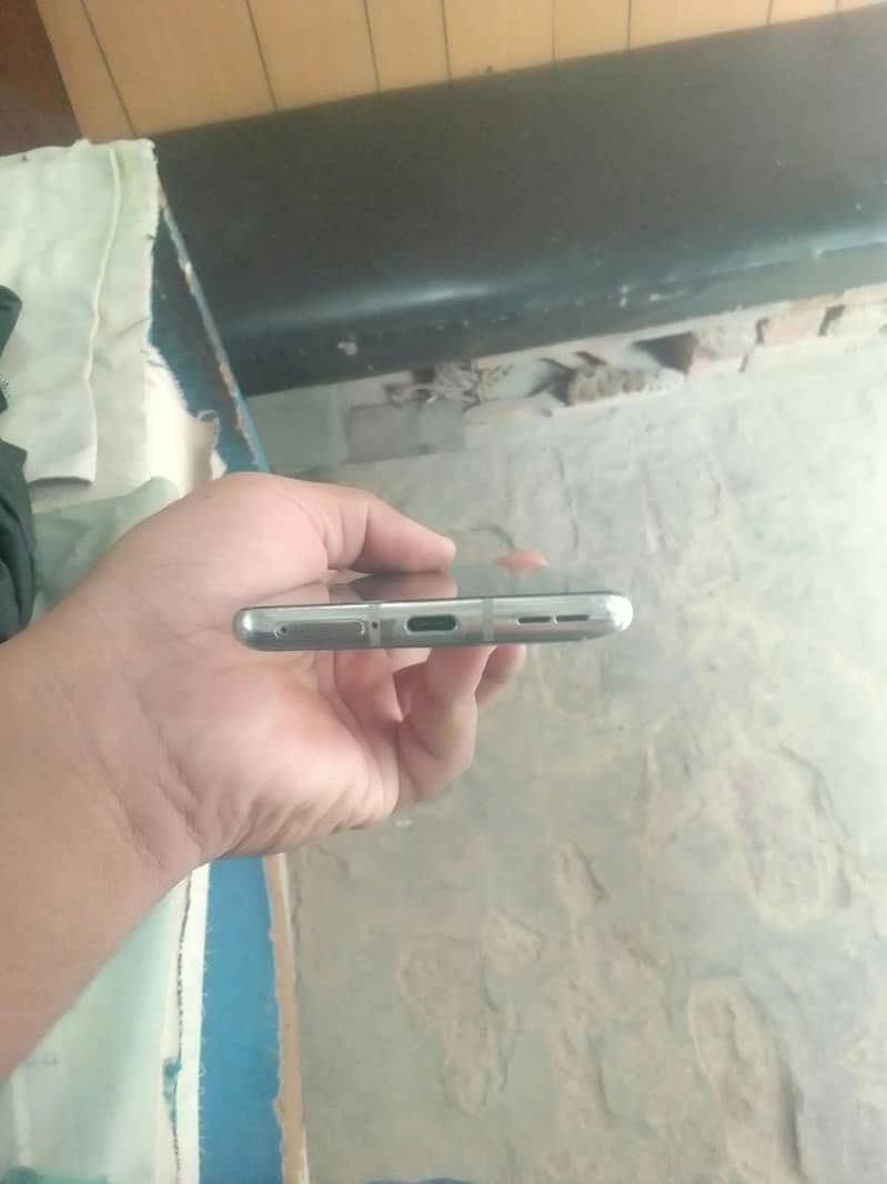 One Plus 8 5