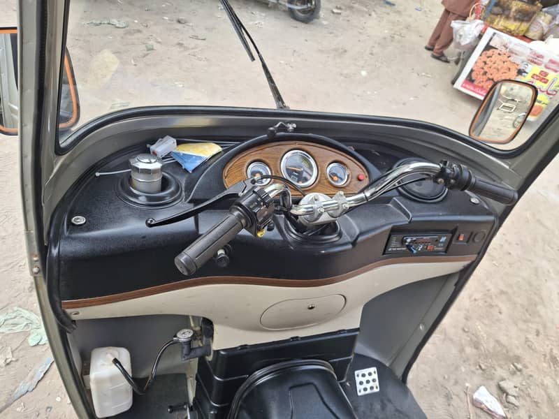 Cargo Box Rikshaw 1