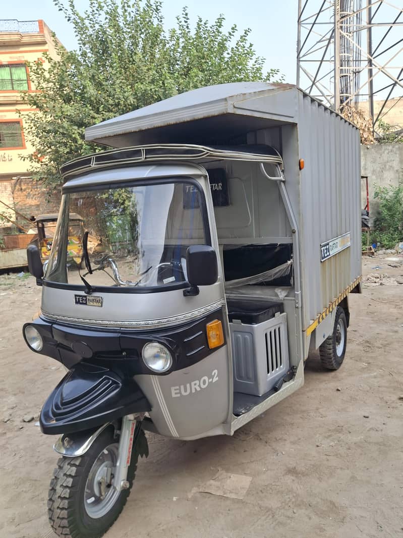 Cargo Box Rikshaw 3