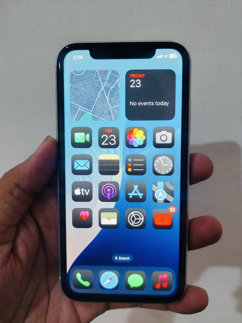 Apple iPhone XR 1