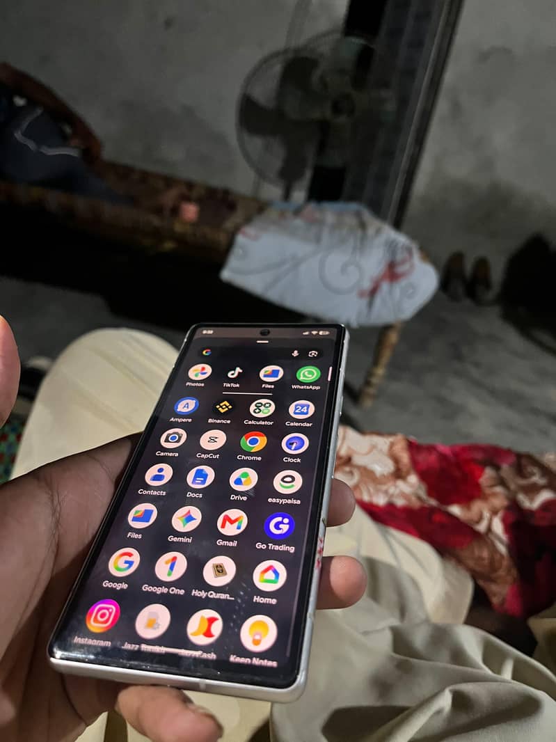Google Pixel 7a 0