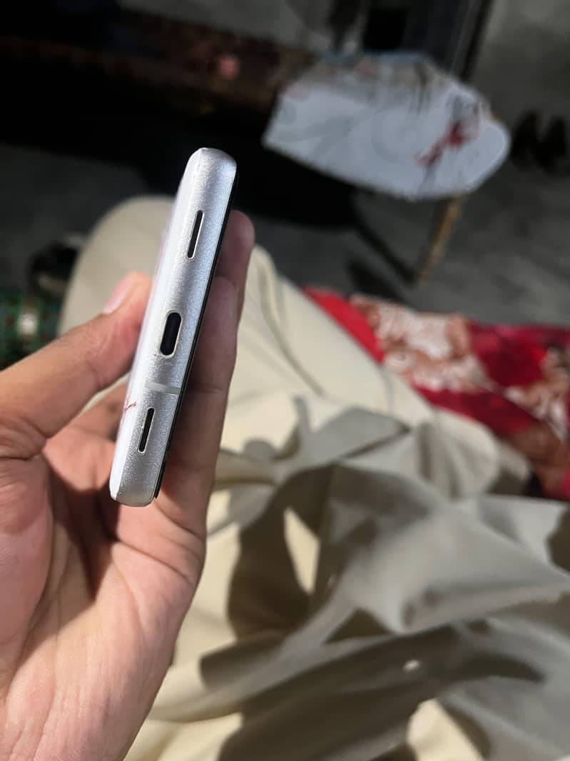 Google Pixel 7a 3