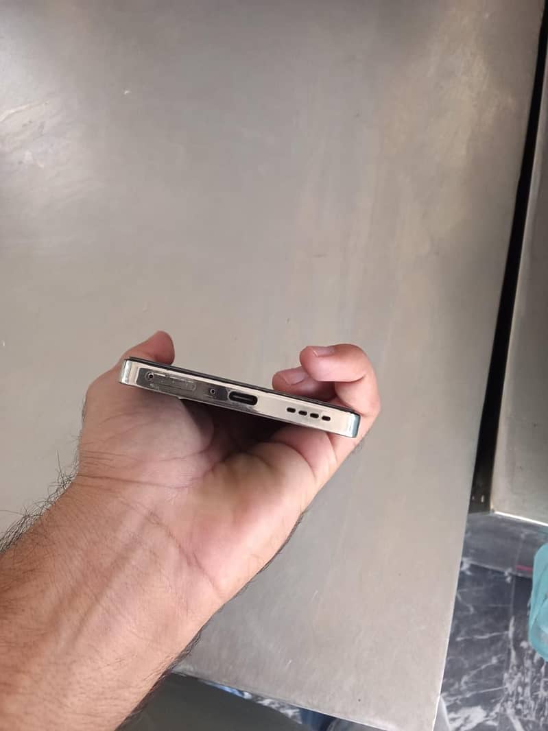 Infinix Note 40 3