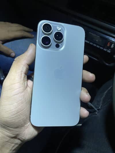 Apple iPhone 15 Pro Max