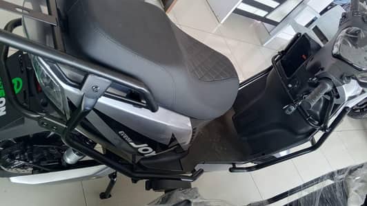 03005314051 Eveon scooty (joy)