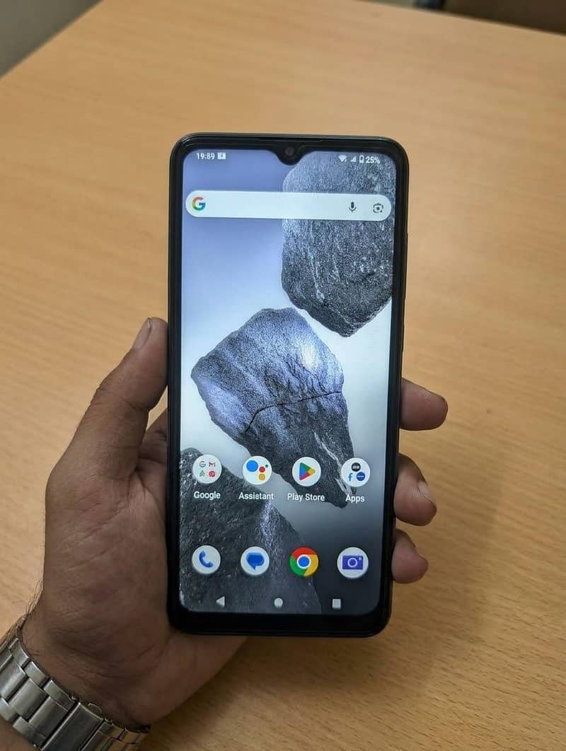 HMD Aura 2 1