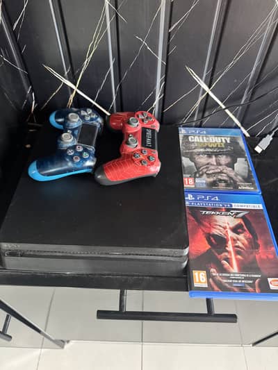 Play station 4 slim