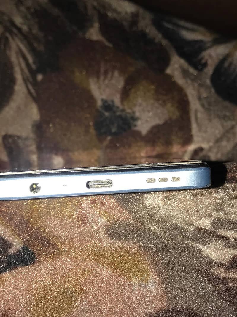 OPPO A3x 3