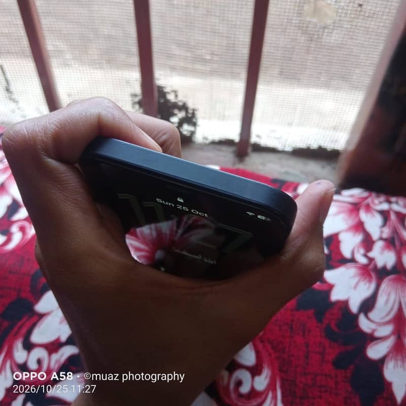 Apple iPhone 12 8