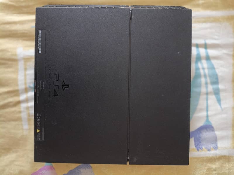 PLAYSTATION 4 1