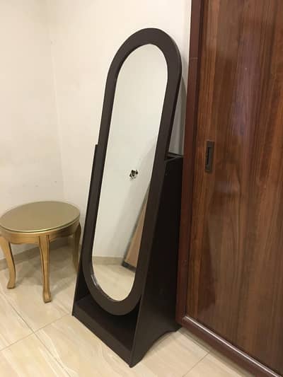 Mirror with sheesham wood