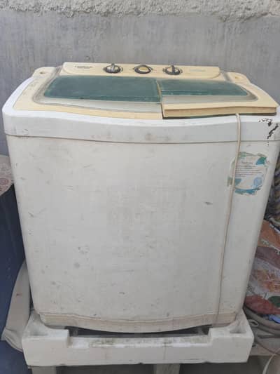 semi automatic Kenwood washing machine for sale only  10000