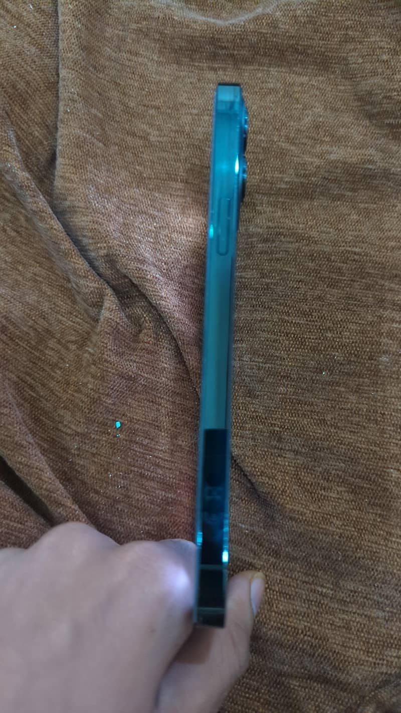 Apple iPhone 12 Pro Max 1