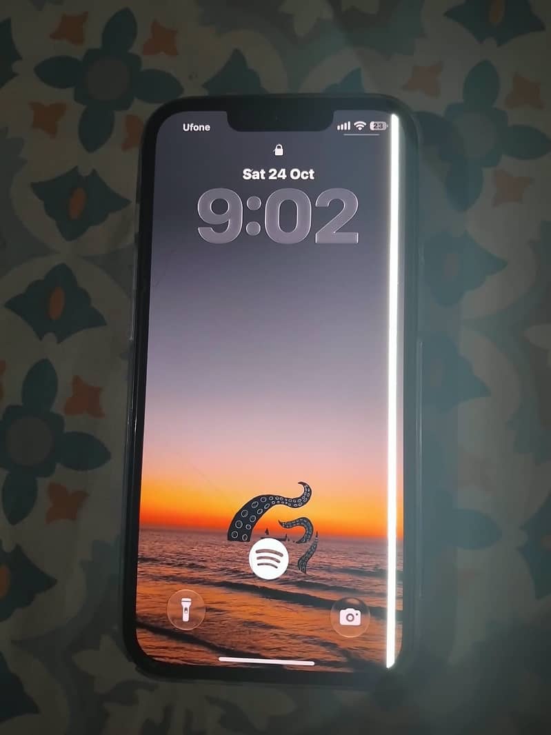 Apple iPhone 13 1