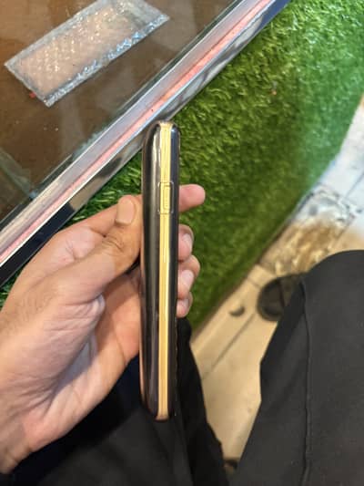 4G premium