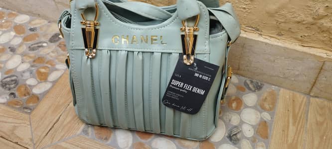 Stylish Girls Handbag / Purse - Brand New