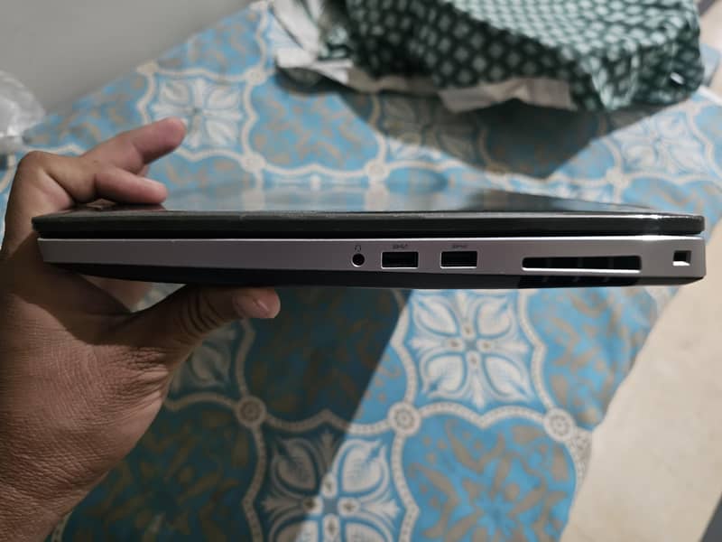 Dell Precision 7540 8