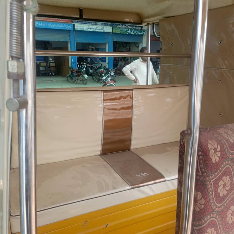 United rickshaw 5