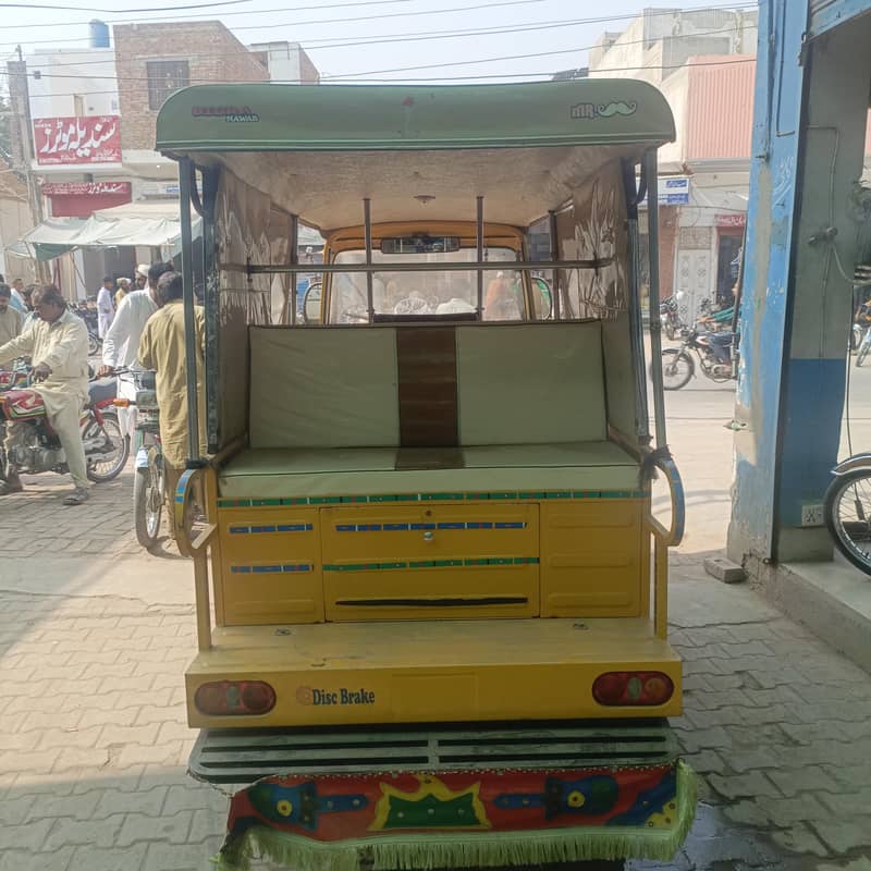 United rickshaw 8